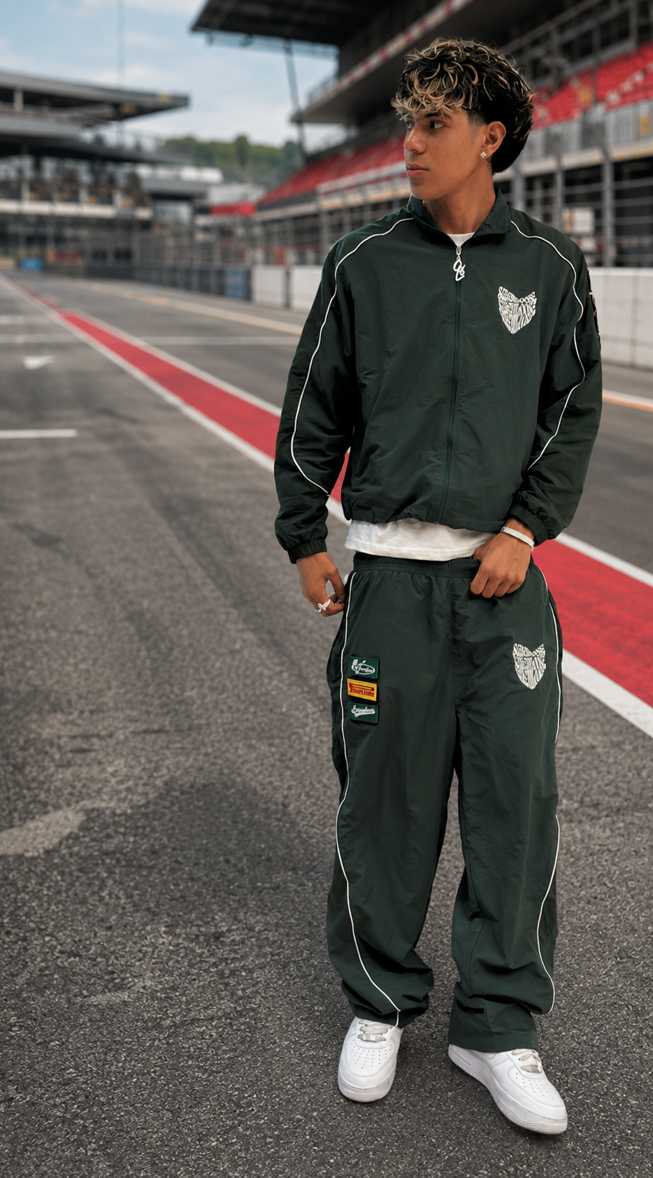 SCREWLOOSE TRACK PANTS - OLIVE GREEN/KHAKI